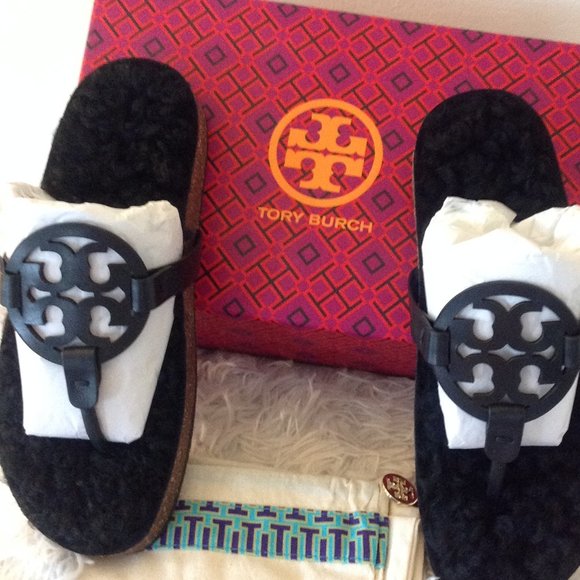 Tory Burch Miller Cloud Shearling Sandals - Picture 10 of 14